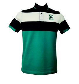 Polo verde listras